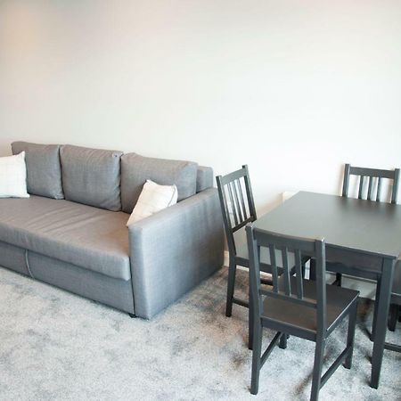 The Square Guest Apartment Stewartstown Ngoại thất bức ảnh
