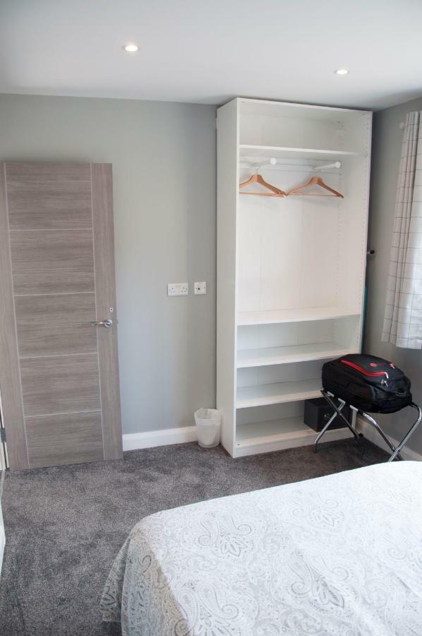 The Square Guest Apartment Stewartstown Ngoại thất bức ảnh